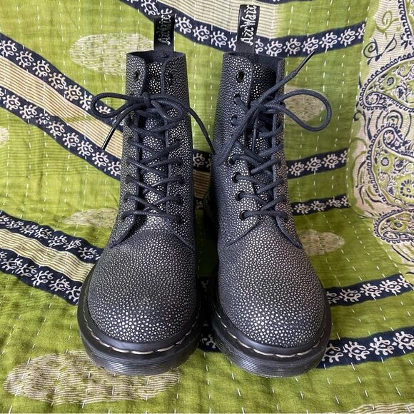 Dr. Martens Pascal Metallic Pebble Combat Boots Size 6 - Picture 3 of 16